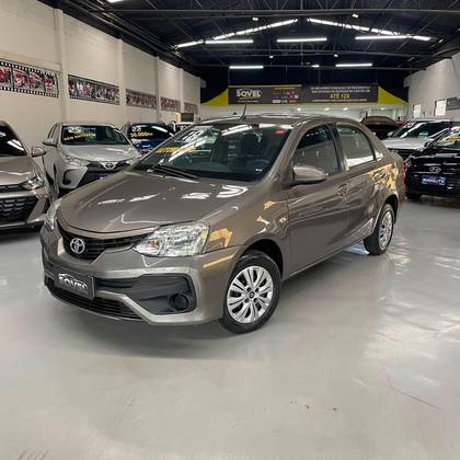 TOYOTA ETIOS 1.5 XS SEDAN 16V FLEX 4P AUTOMÁTICO